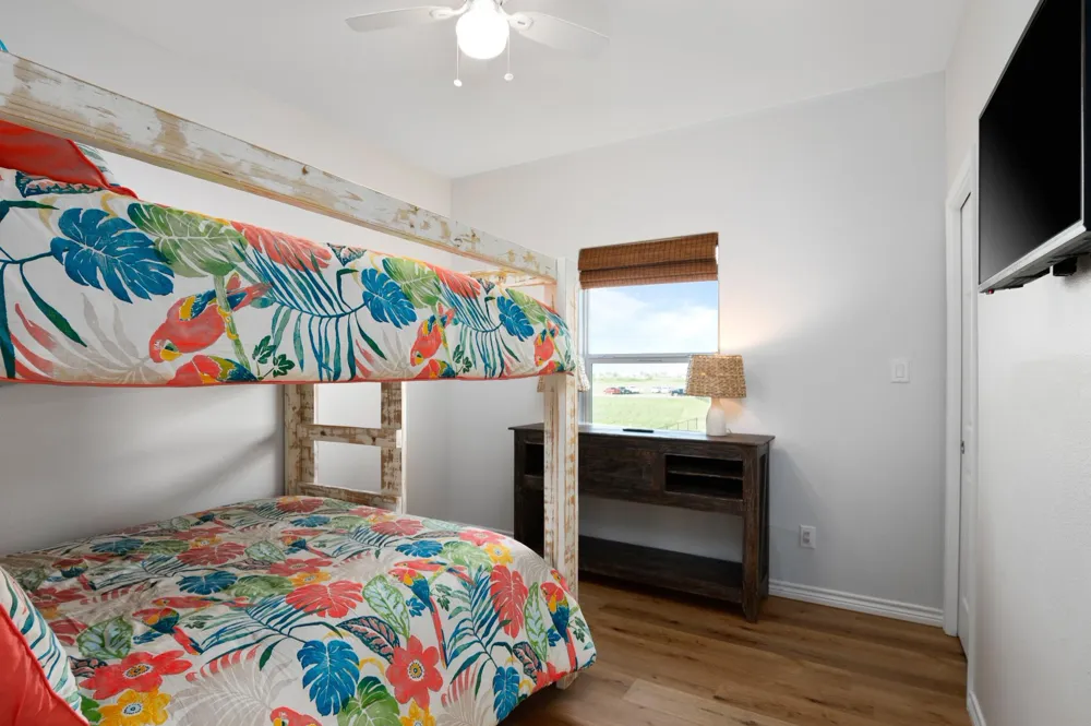 2285 E Lobster Street Crystal Beach, TX 77650
