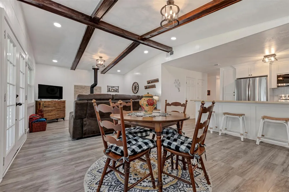 354 Edgewater Way Point Blank, TX 77364