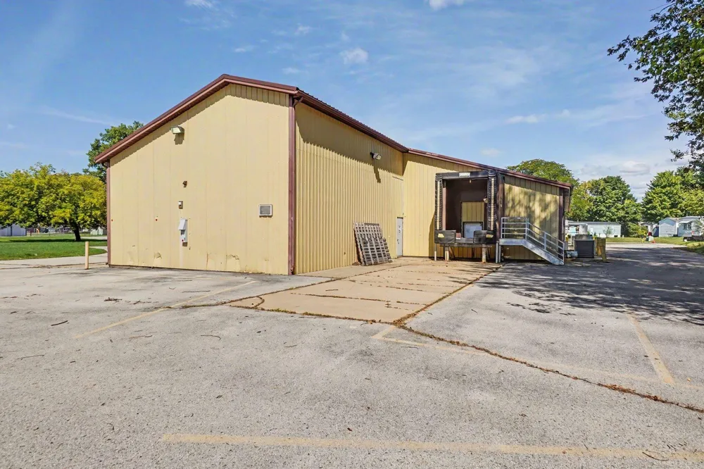 1230 W Locust Street Fremont, MI 49412