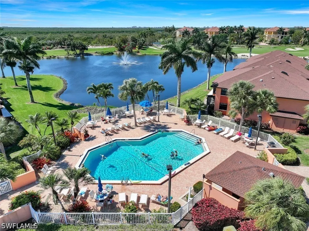 Mainsail Drive #7 Naples, FL 34114