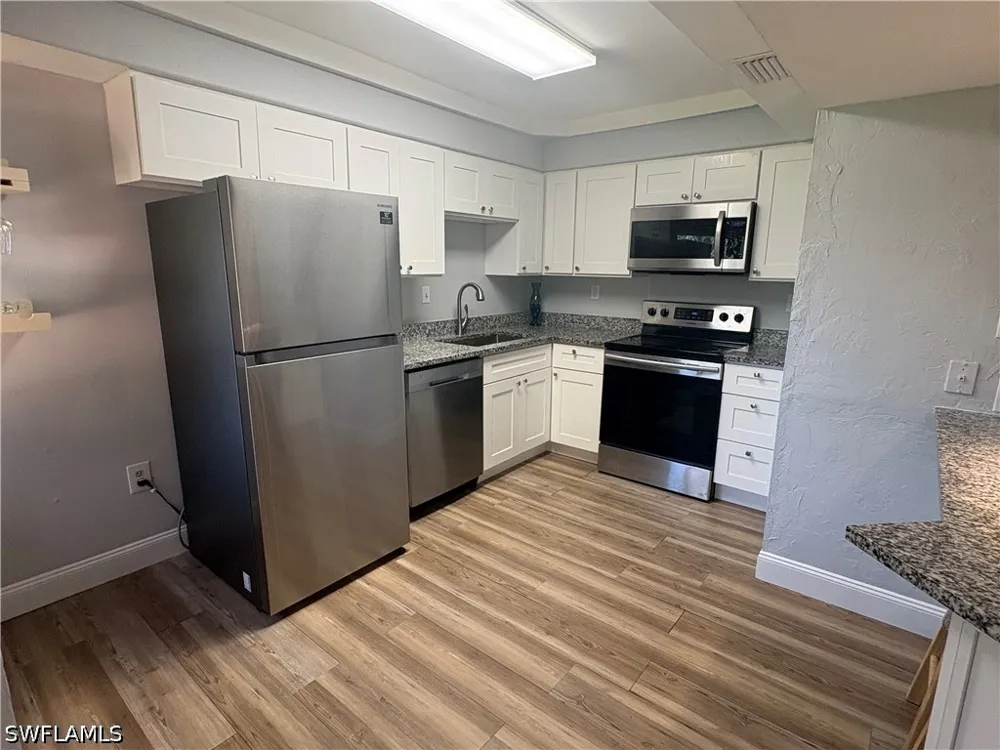 Mainsail Drive #7 Naples, FL 34114