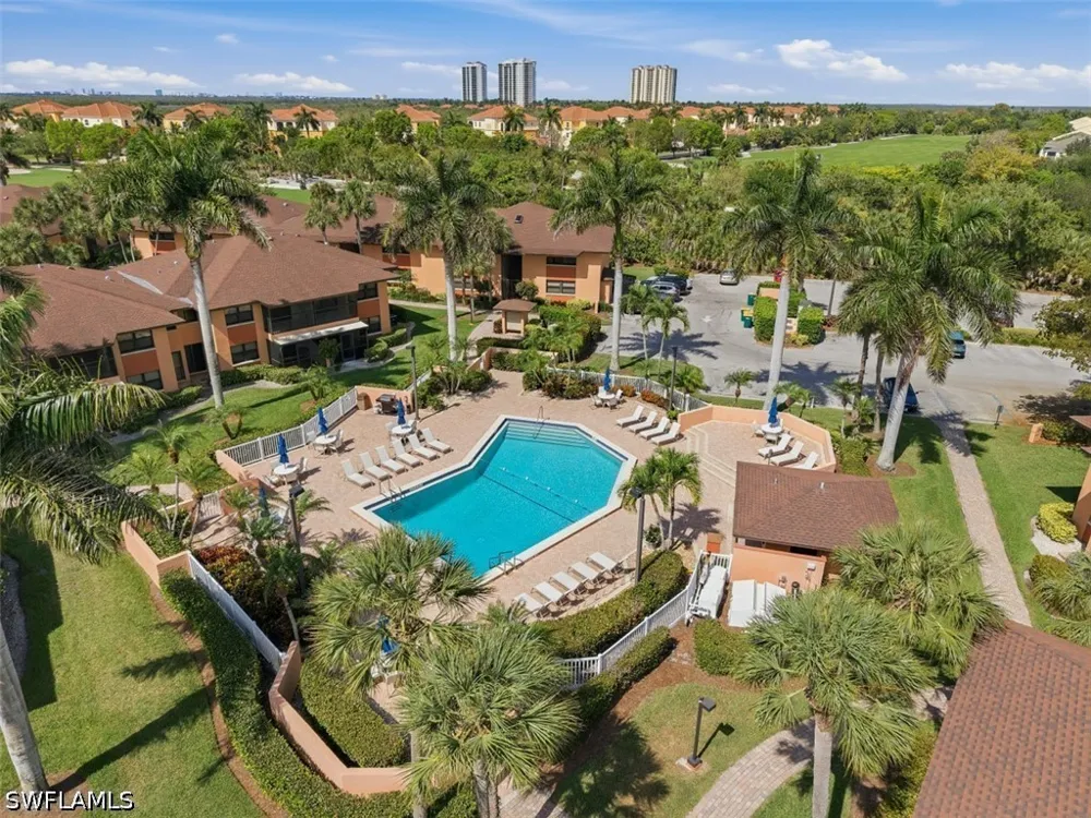 Mainsail Drive #7 Naples, FL 34114