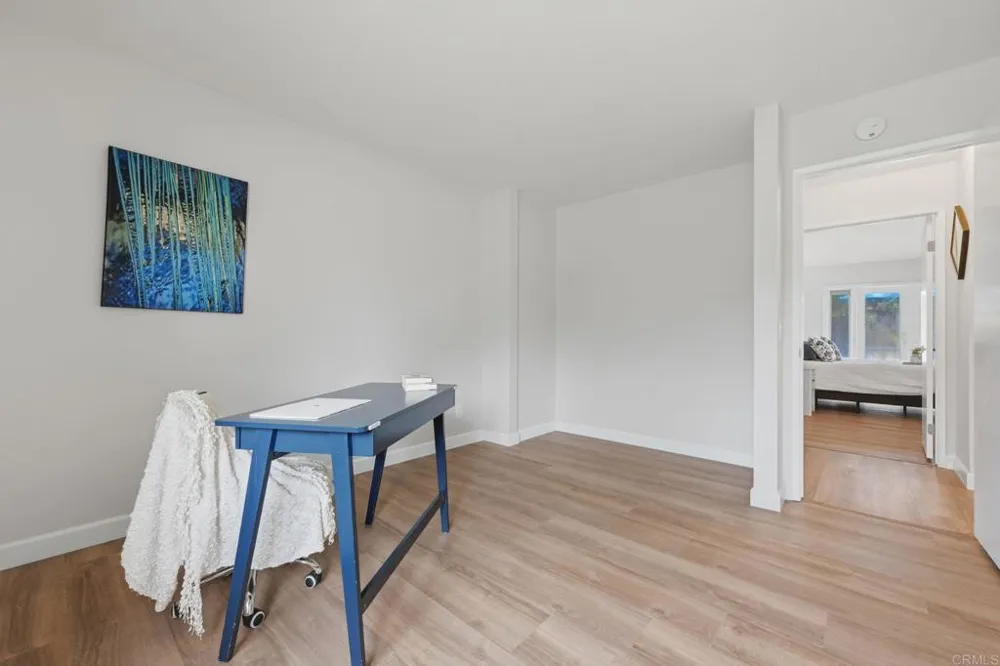 745 Blackhawk Cir Vista, CA 92081