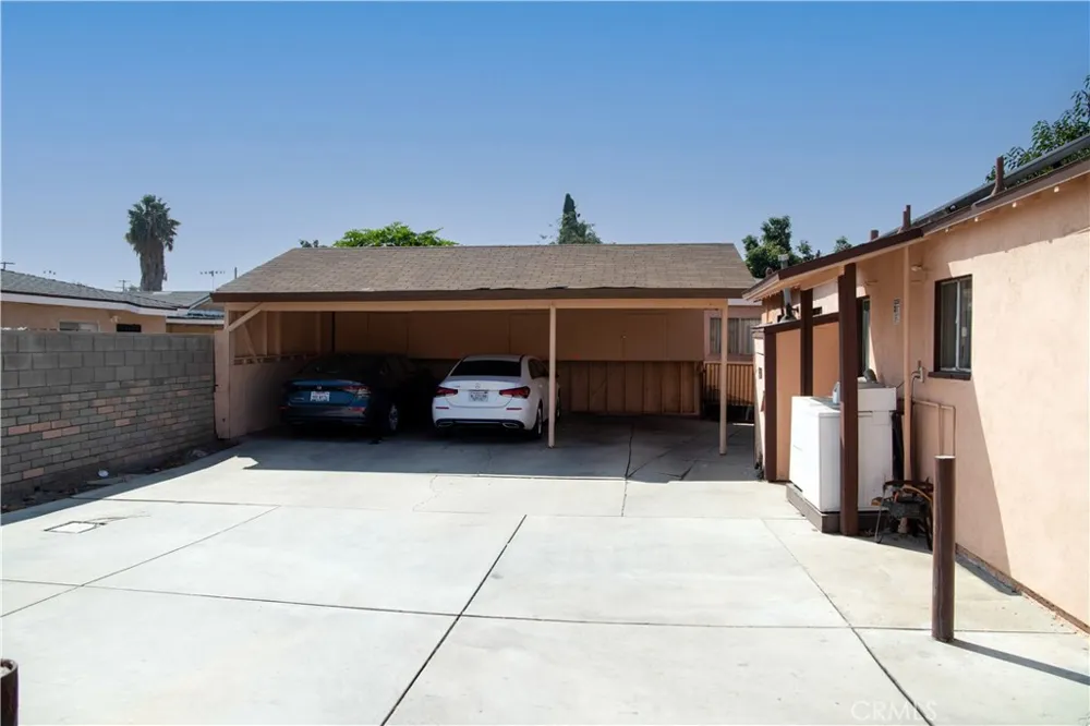 2730 Penn Mar El Monte, CA 91732