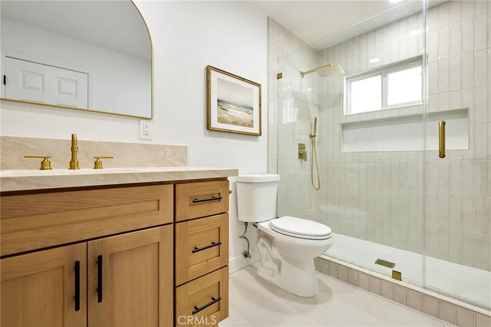 4138 Santa Lucia Orange, CA 92865