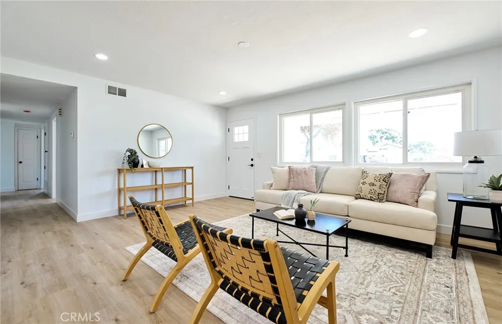 4138 Santa Lucia Orange, CA 92865