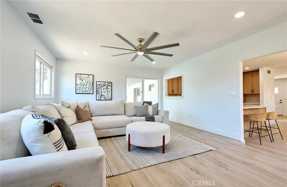 4138 Santa Lucia Orange, CA 92865
