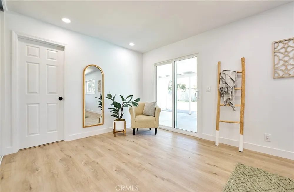 4138 Santa Lucia Orange, CA 92865
