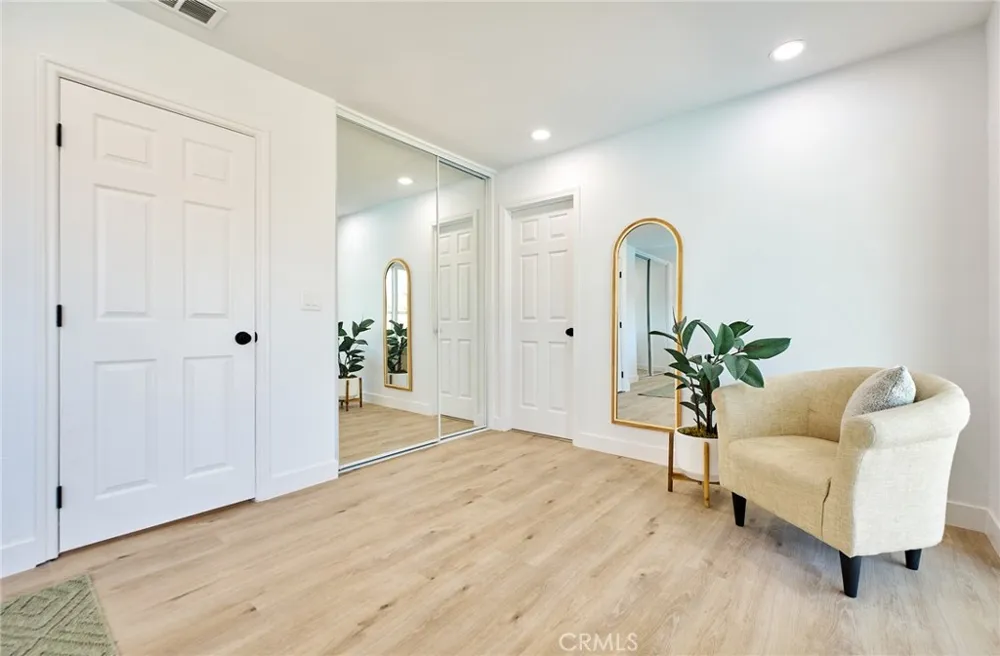4138 Santa Lucia Orange, CA 92865