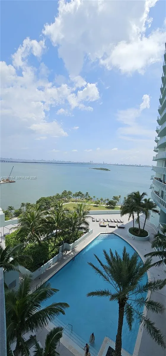 1900 Bayshore Dr #1617 Miami, FL 33132