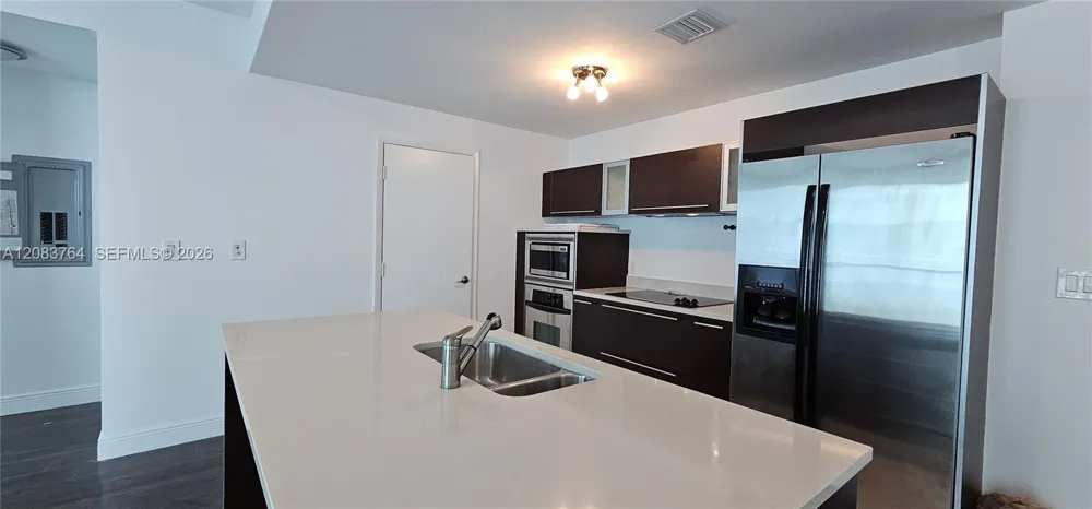 1900 Bayshore Dr #1617 Miami, FL 33132