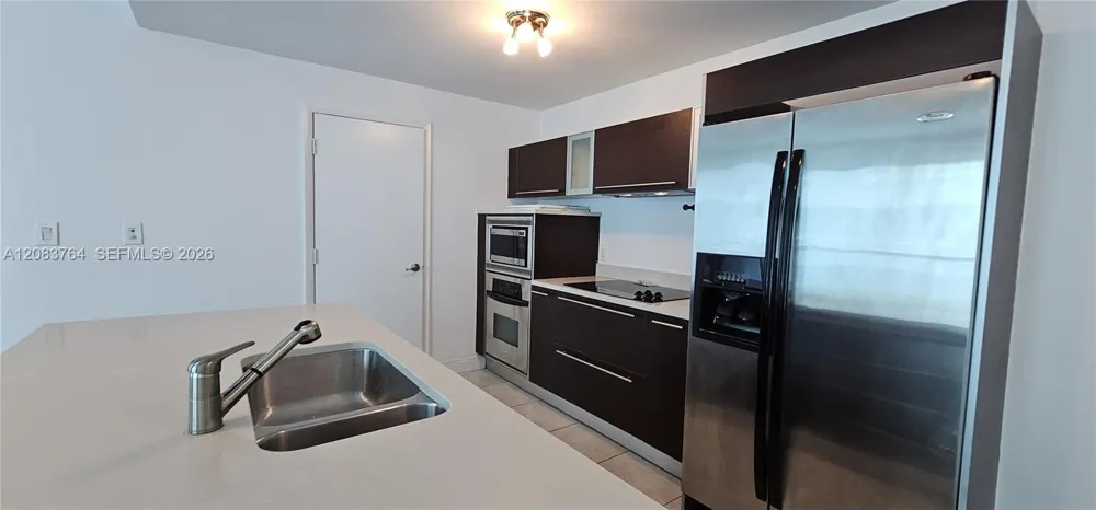 1900 Bayshore Dr #1617 Miami, FL 33132