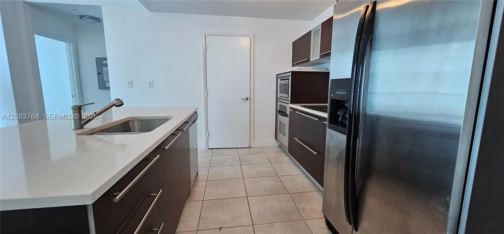1900 Bayshore Dr #1617 Miami, FL 33132