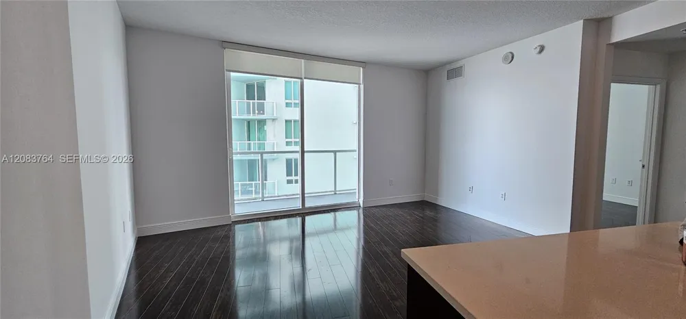 1900 Bayshore Dr #1617 Miami, FL 33132