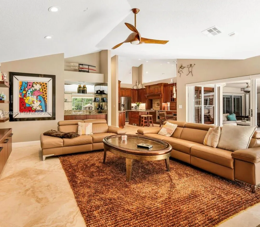 1165 Manor Ct Weston, FL 33326