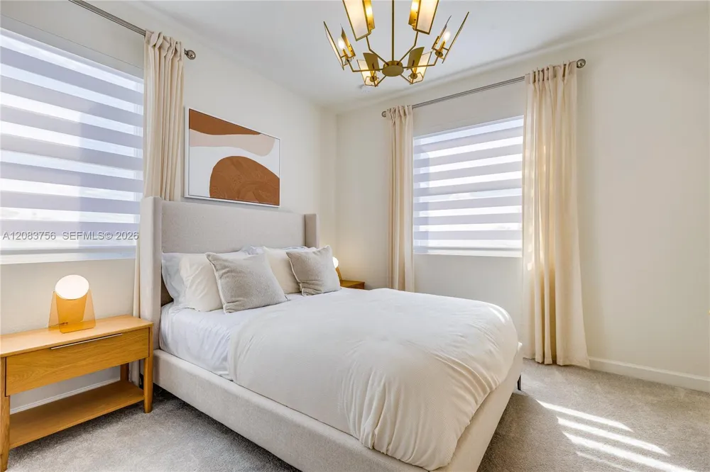 35707 SW 179 CT Miami, FL 33034