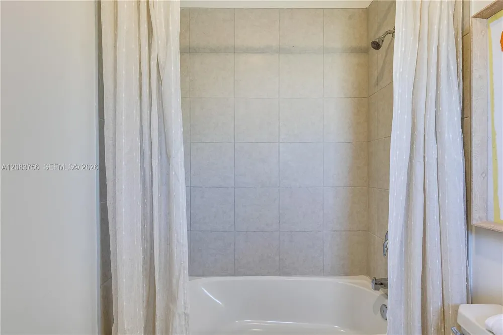 35707 SW 179 CT Miami, FL 33034