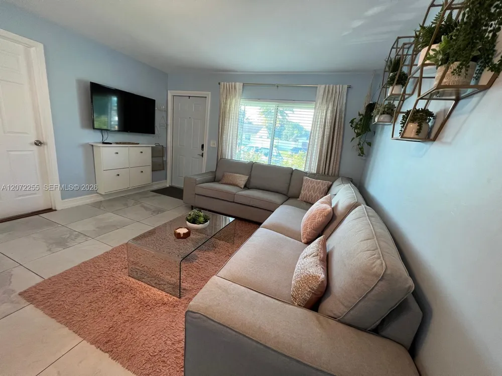 Address Not Shown North Lauderdale, FL 33068