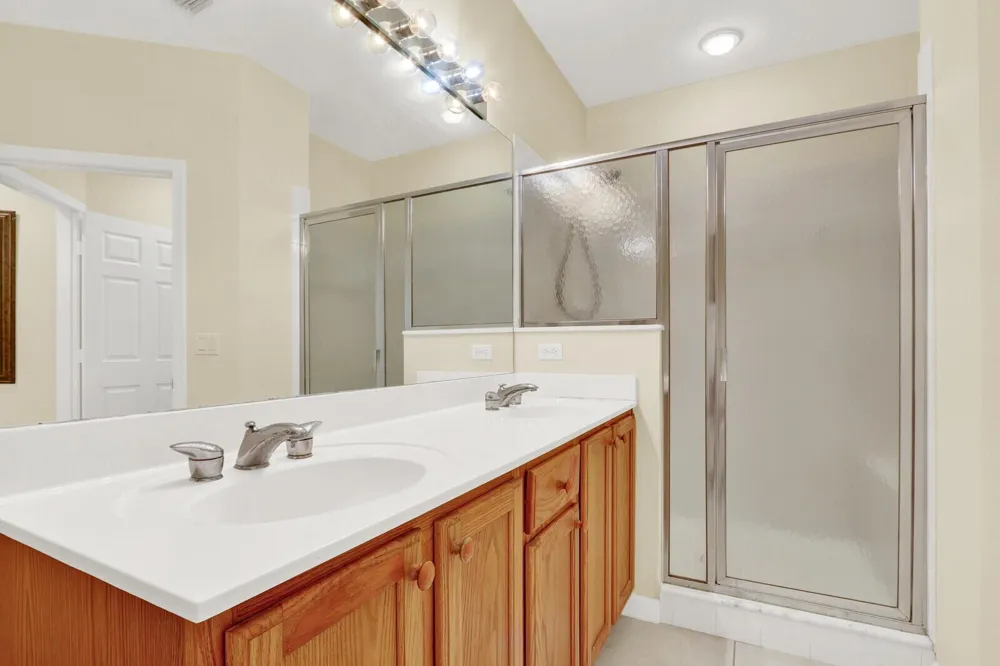 8319 Mulligan Circle Port St. Lucie, FL 34986