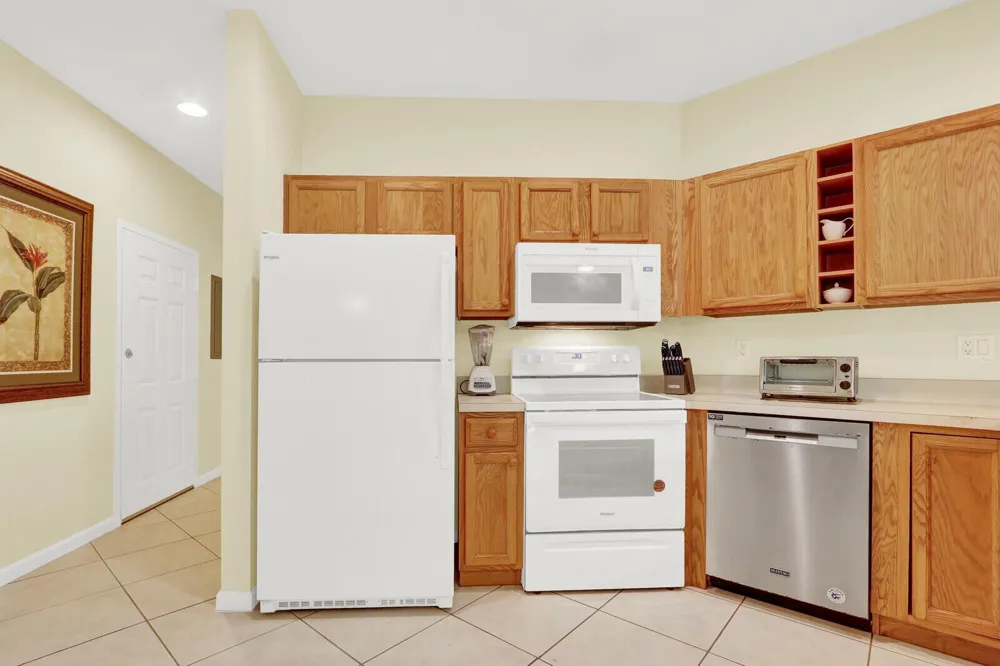 8319 Mulligan Circle Port St. Lucie, FL 34986