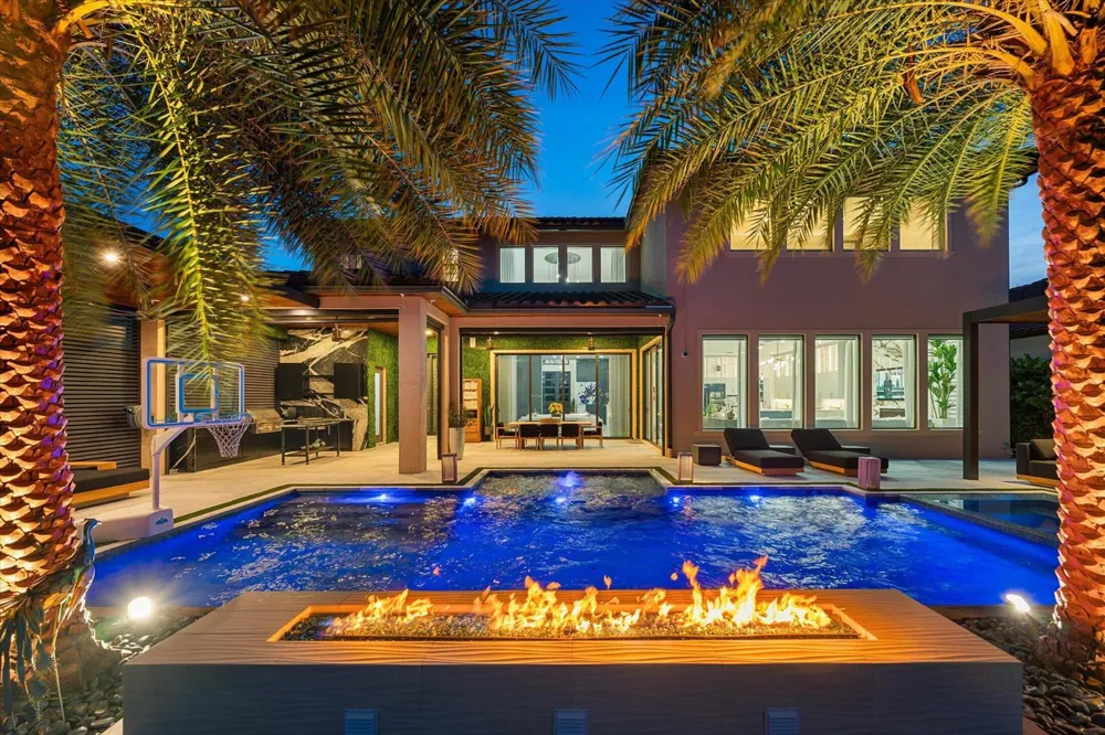 8590 W PARKLAND BAY TRAIL Parkland, FL 33076