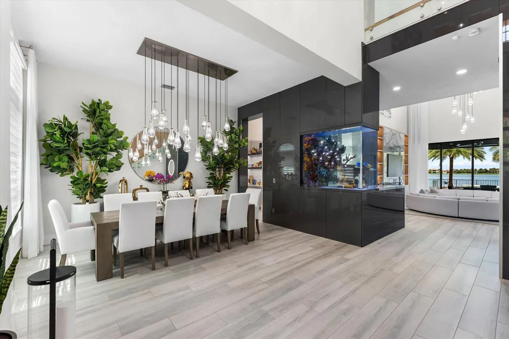 8590 W PARKLAND BAY TRAIL Parkland, FL 33076