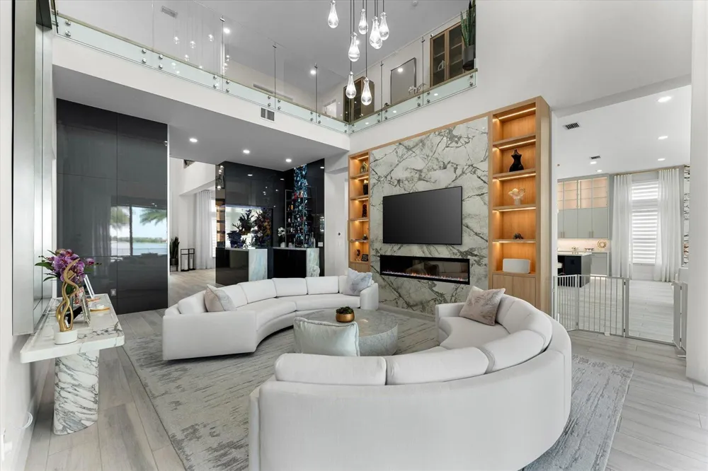 8590 W PARKLAND BAY TRAIL Parkland, FL 33076