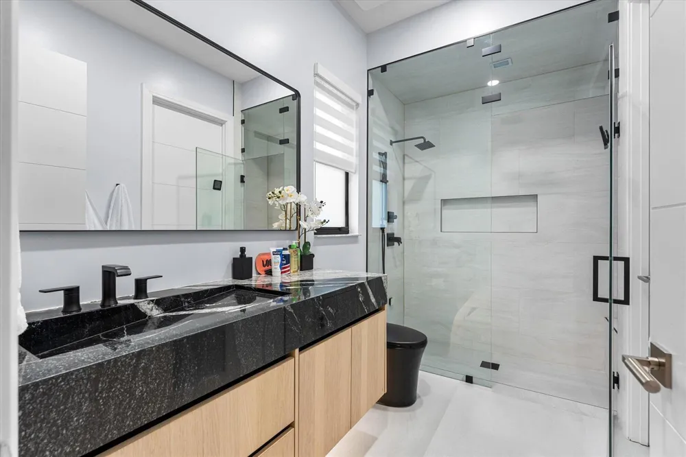 8590 W PARKLAND BAY TRAIL Parkland, FL 33076