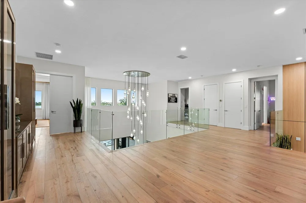 8590 W PARKLAND BAY TRAIL Parkland, FL 33076