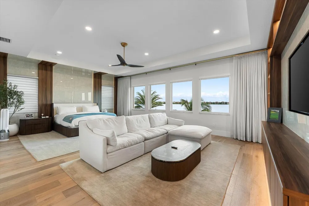 8590 W PARKLAND BAY TRAIL Parkland, FL 33076