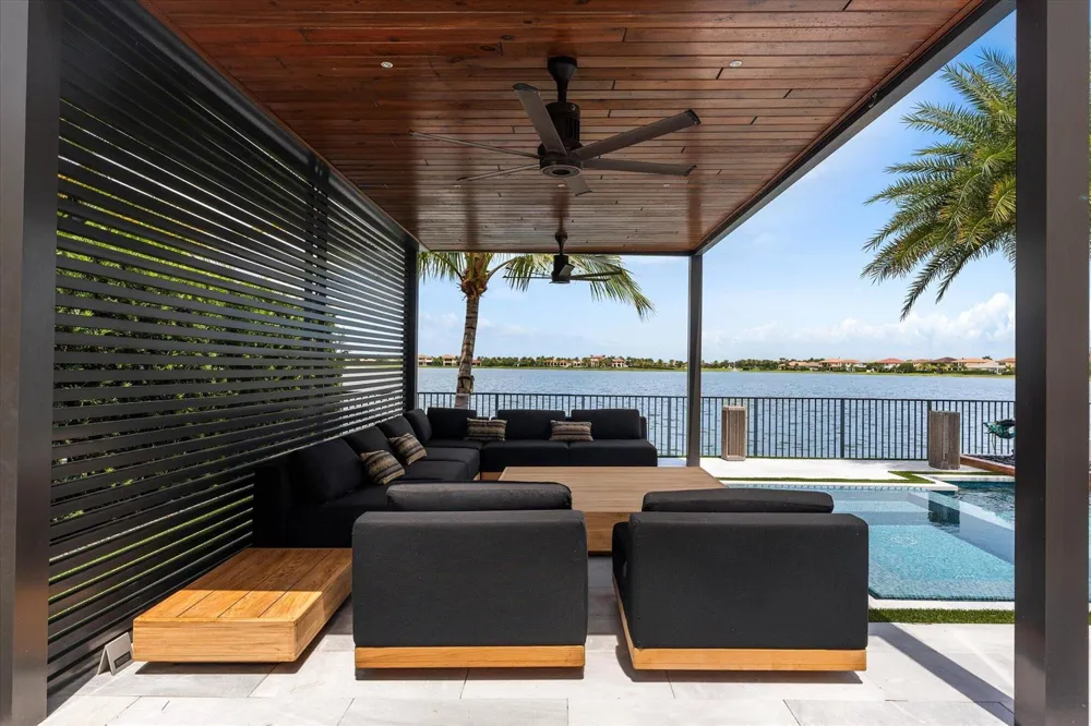 8590 W PARKLAND BAY TRAIL Parkland, FL 33076