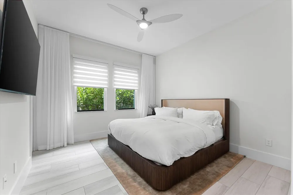 8590 W PARKLAND BAY TRAIL Parkland, FL 33076