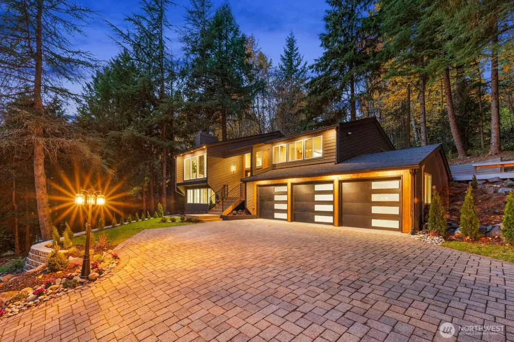 25510 SE 159th Street Issaquah, WA 98027
