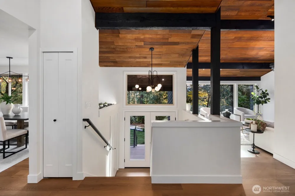 25510 SE 159th Street Issaquah, WA 98027