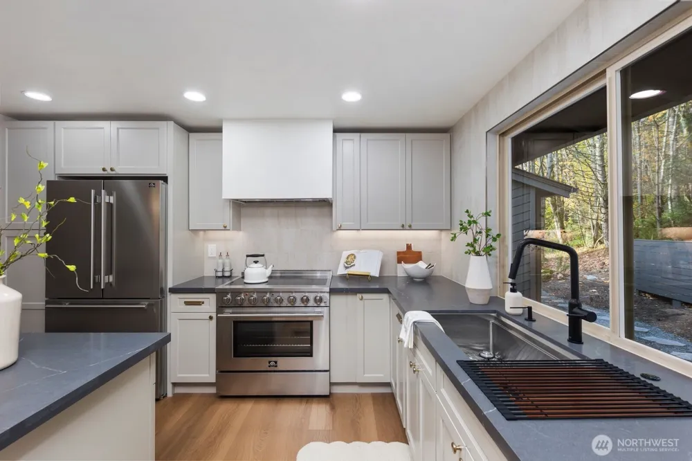 25510 SE 159th Street Issaquah, WA 98027