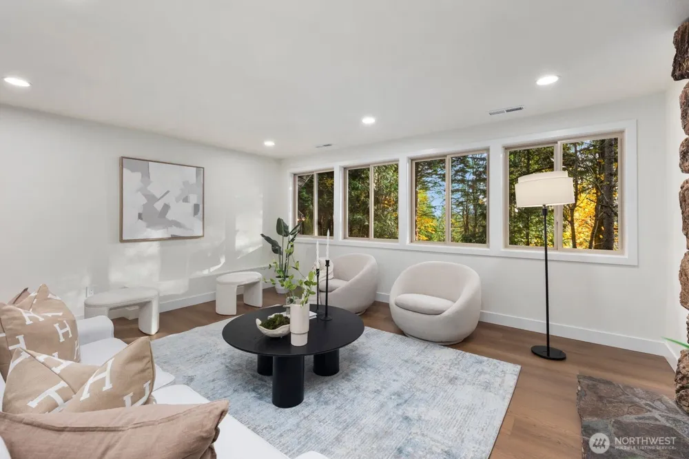 25510 SE 159th Street Issaquah, WA 98027