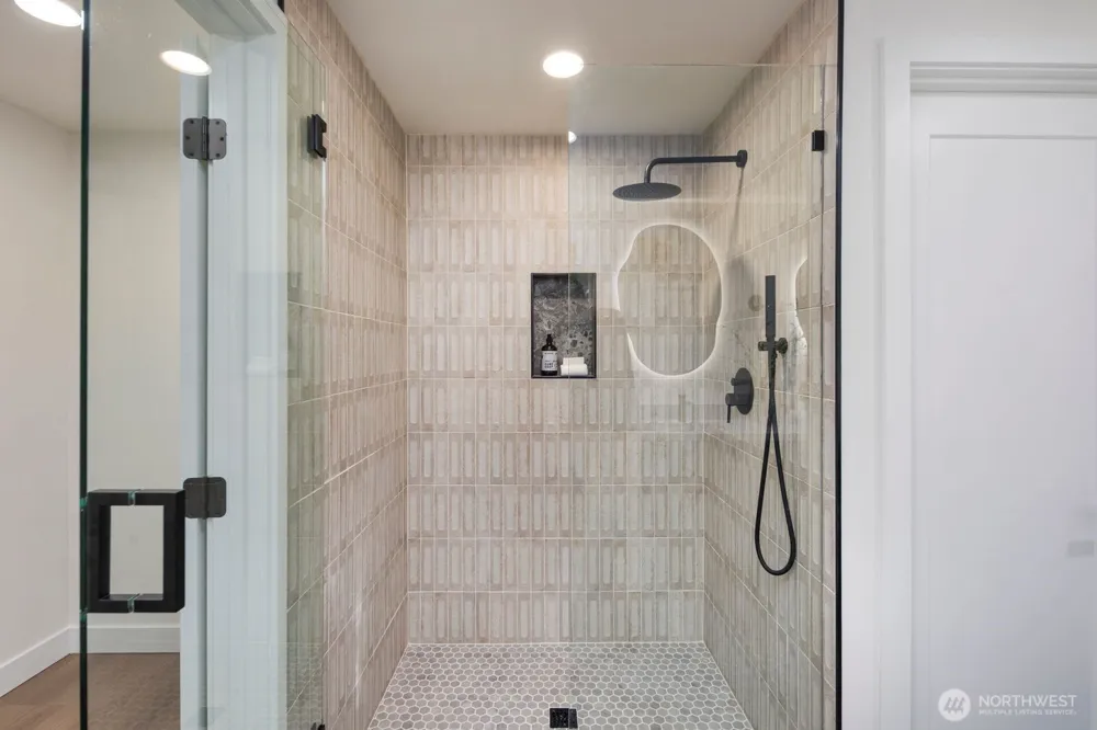 25510 SE 159th Street Issaquah, WA 98027