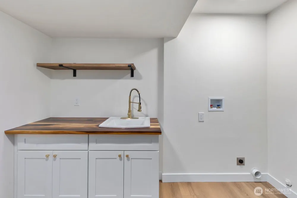 25510 SE 159th Street Issaquah, WA 98027
