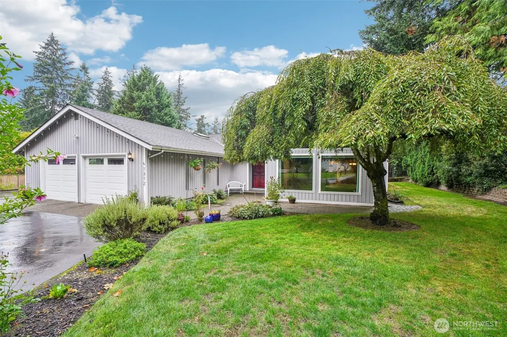 1312 SE NANCY ROAD Vancouver, WA 98664