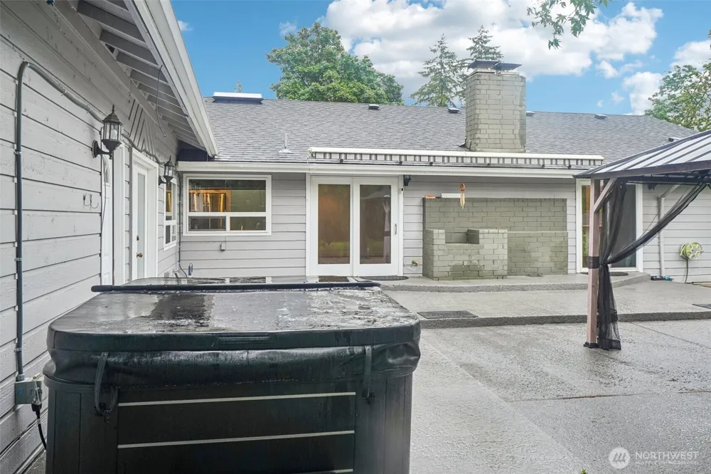1312 SE NANCY ROAD Vancouver, WA 98664