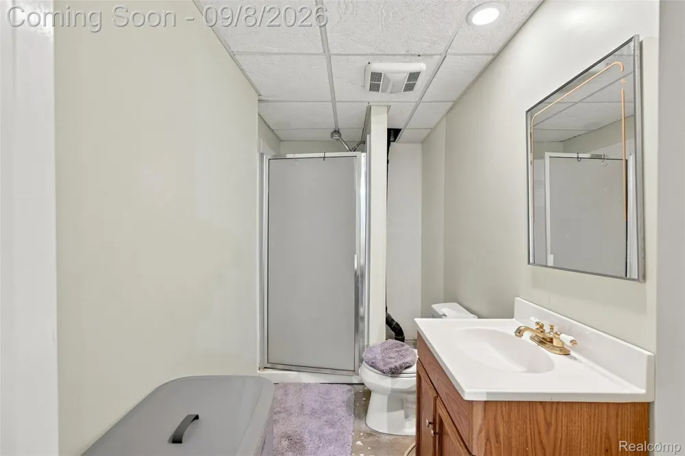 418 Willow Grove Lane Rochester Hills City, MI 48307