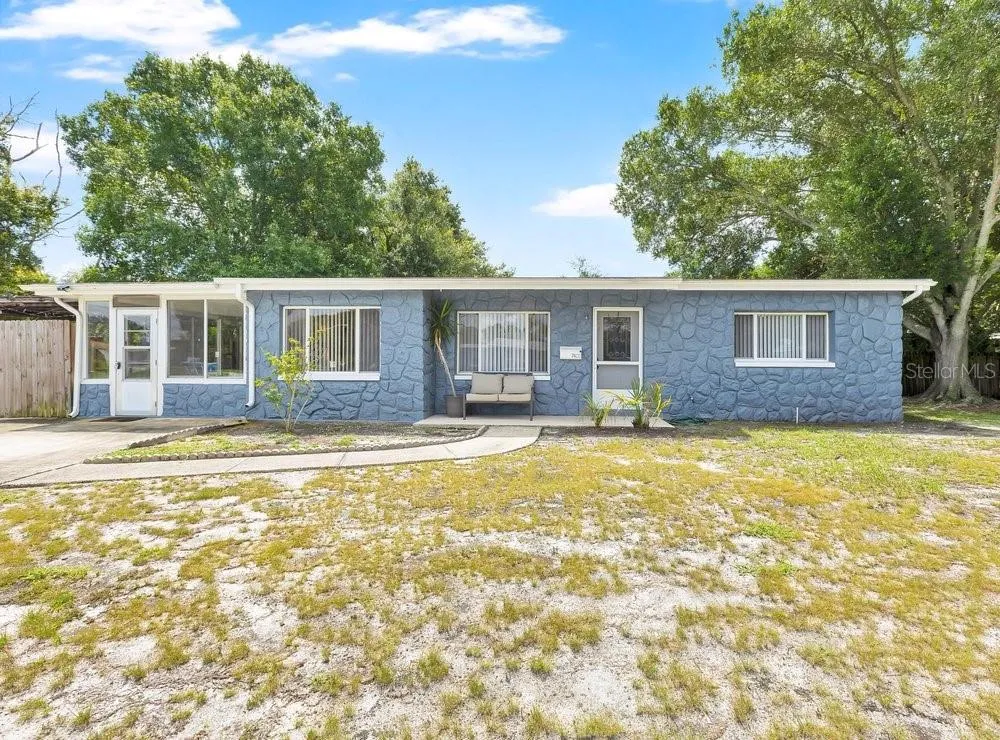 7400 36TH AVENUE St Petersburg, FL 33710