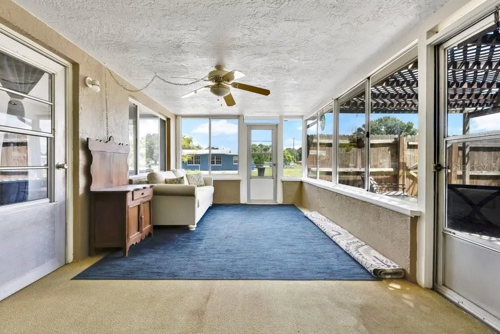 7400 36TH AVENUE St Petersburg, FL 33710
