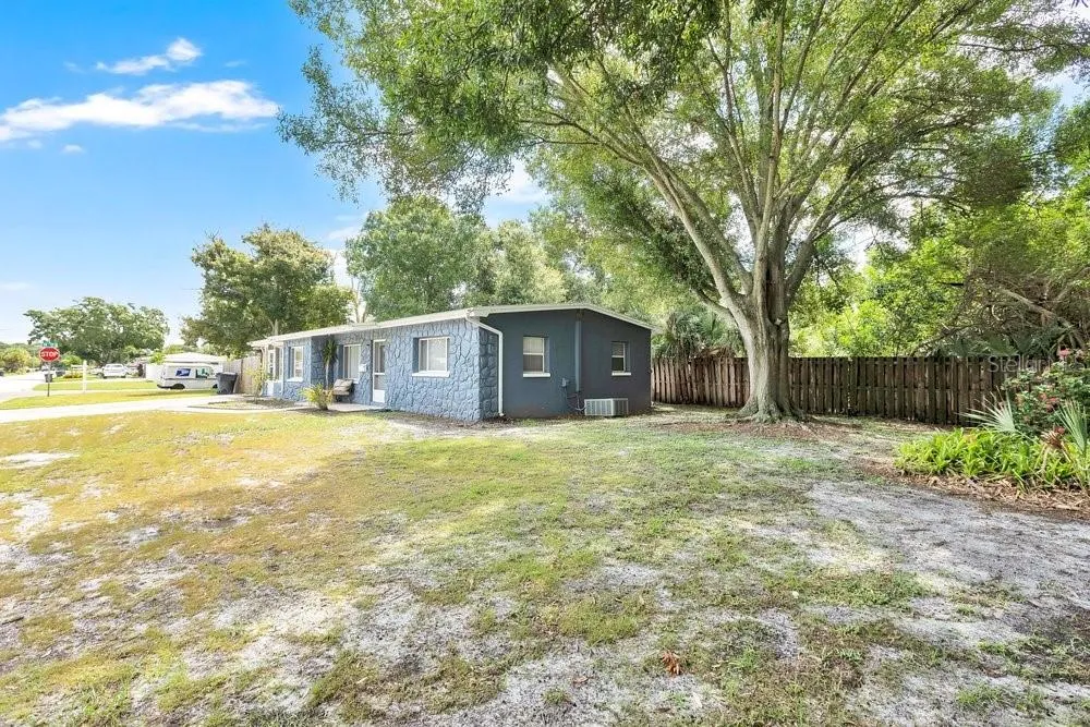 7400 36TH AVENUE St Petersburg, FL 33710