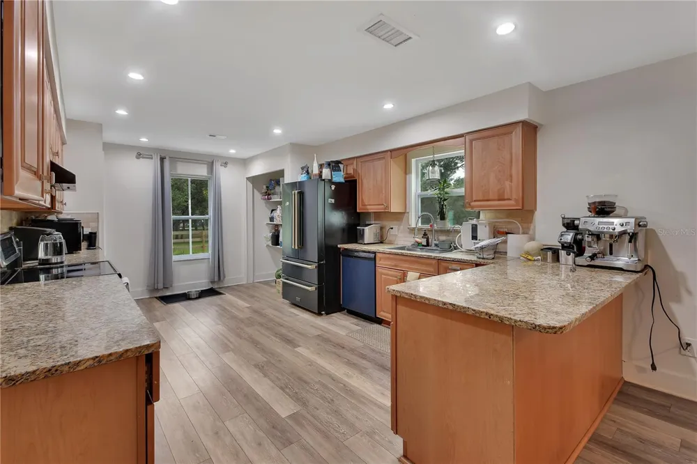400 FOOTHILL FARMS ROAD Orange City, FL 32763