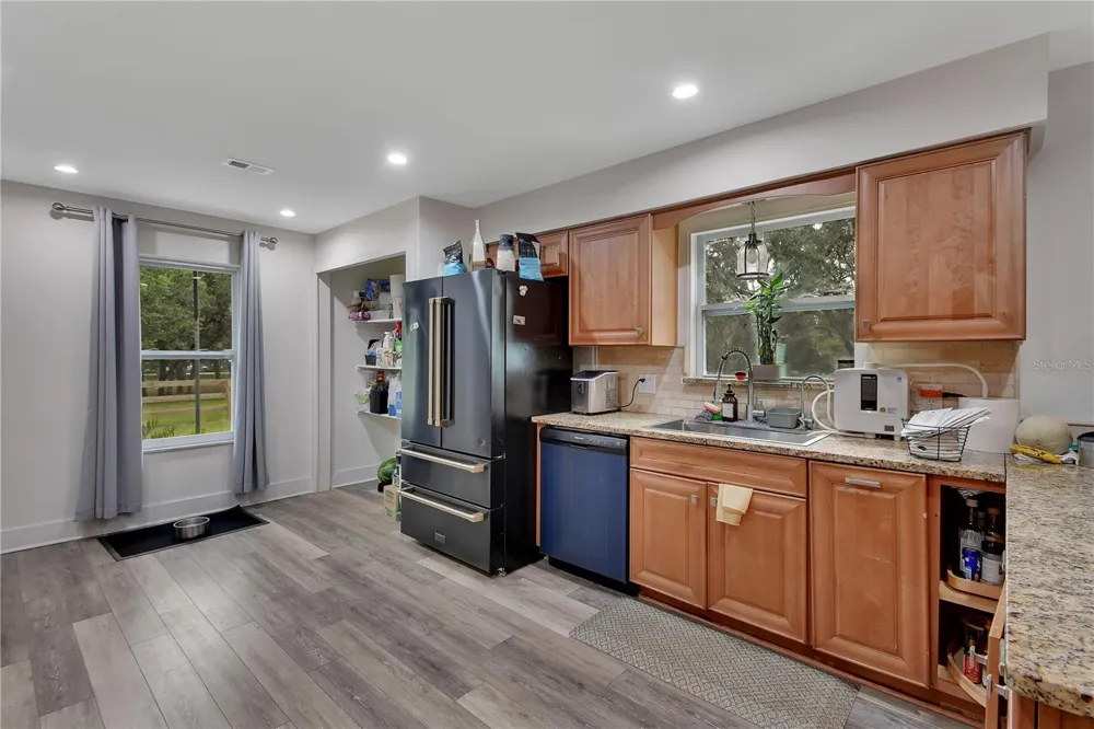 400 FOOTHILL FARMS ROAD Orange City, FL 32763
