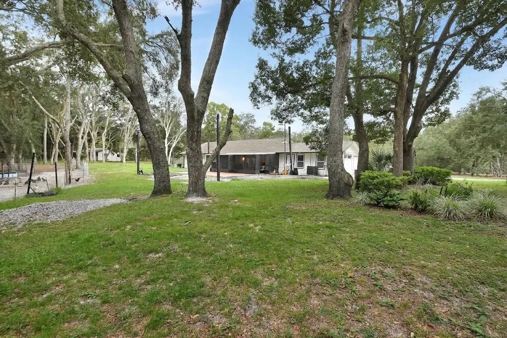400 FOOTHILL FARMS ROAD Orange City, FL 32763