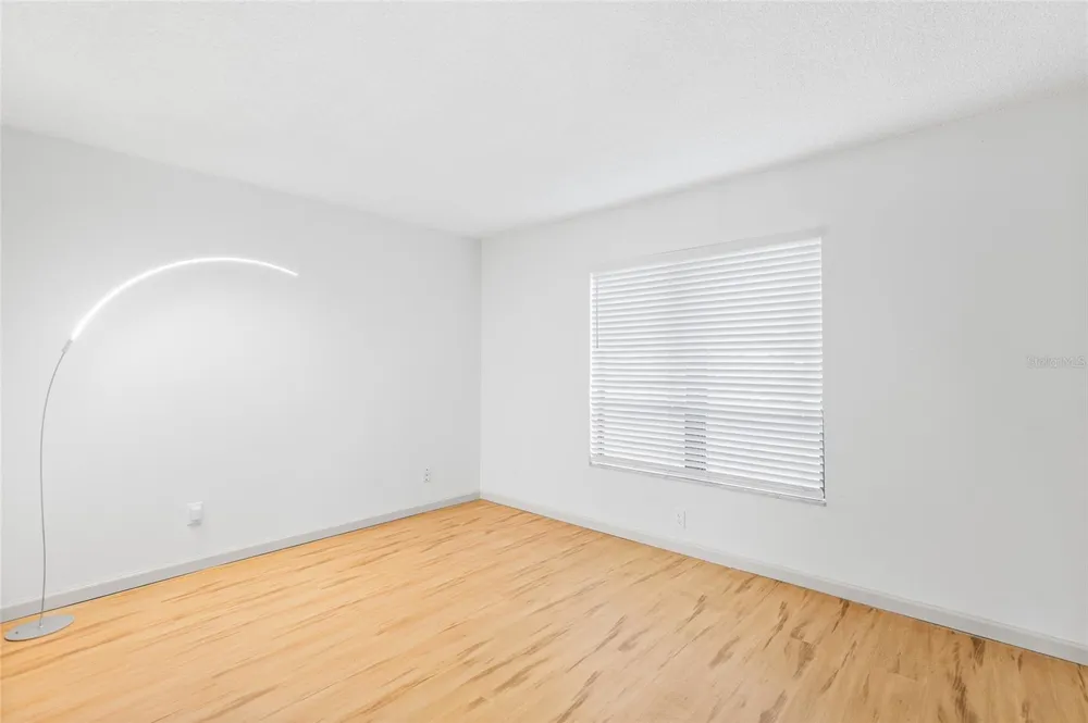 13626 GREENFIELD DRIVE #109 Tampa, FL 33618