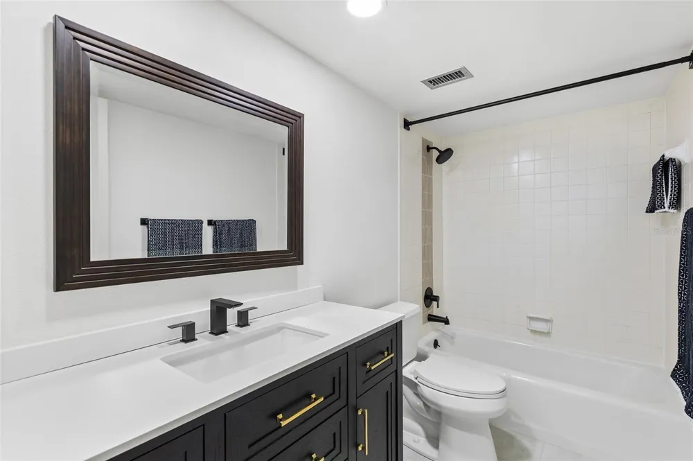 13626 GREENFIELD DRIVE #109 Tampa, FL 33618