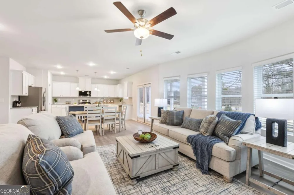 1321 Stephens View DR Loganville, GA 30052